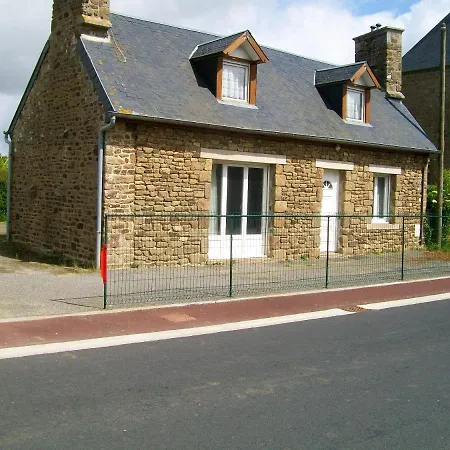 Maison Charmante A Avec Jardin Prive